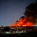 Cháy lớn nhà xưởng ở TP.HCM, lửa đỏ rực trời
