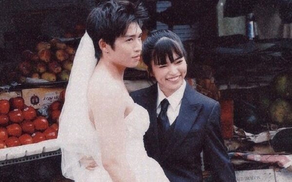 Không chỉ ngọt ngào trên phim, Cody Nam Võ – Khánh Vân còn đáng yêu hết cỡ trong MV