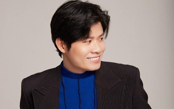 Nhạc sĩ Nguyễn Văn Chung thừa nhận tự làm khó mình khi thực hiện album ca ngợi quê hương