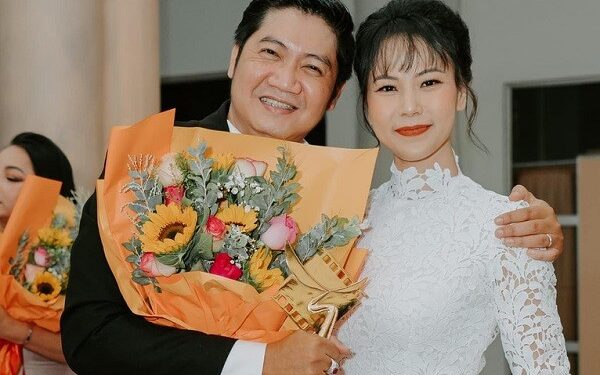 Vợ chồng NSƯT Vũ Xuân Trang – Hoàng Thy nặng lòng với sân khấu kịch