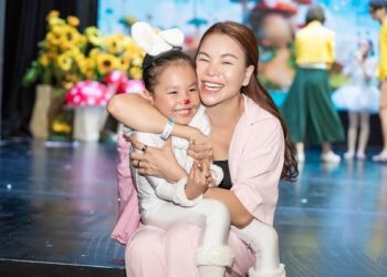 Trà Ngọc Hằng muốn tạo cơ hội cho con gái tiếp xúc với nghệ thuật