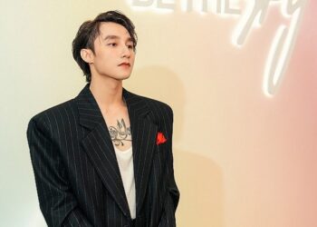 Sơn Tùng M-TP sáng tác ca khúc mới dành tặng fan