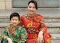 Diễn viên Ngọc Lan cùng quý tử rạng rỡ với áo dài mới đón Tết