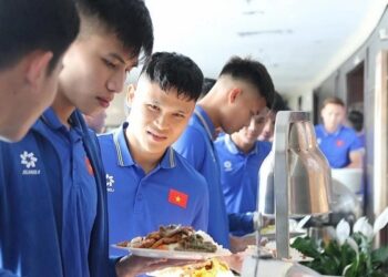 HLV Troussier: ‘Các cầu thủ 30 tuổi hãy tận hưởng Asian Cup vì đây có thể là…’