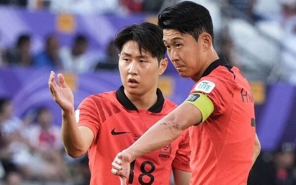 Son Heung-min bất ngờ lên tiếng: ‘Xin hãy tha thứ cho Lee Kang-in’