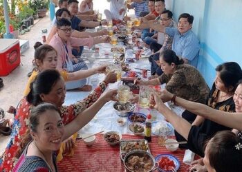 ‘Ăn tết lớn’ kiểu miền Tây