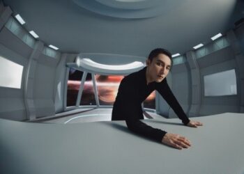 Sơn Tùng M-TP và Hải Tú xuất hiện công khai trong MV ‘Chúng ta của tương lai’