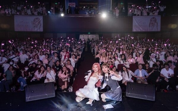 Fan meeting Trang Pháp bỗng hoá nơi ‘chữa lành’ cho fan