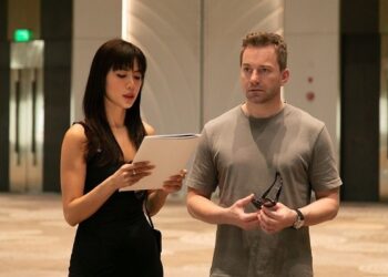 Vợ chồng Minh Tú sánh đôi đến địa điểm tổ chức cưới