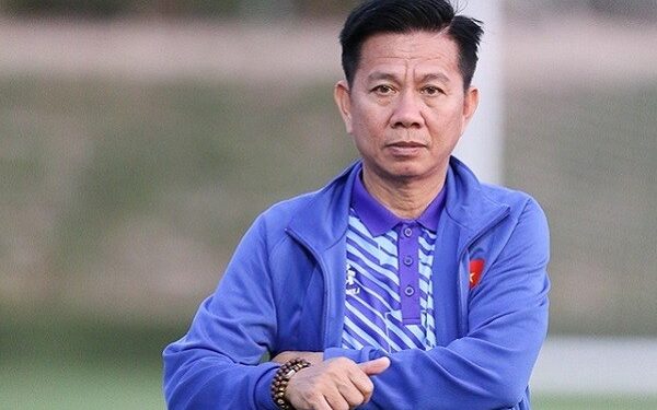 Chờ HLV Hoàng Anh Tuấn chứng tỏ bản lĩnh thầy nội