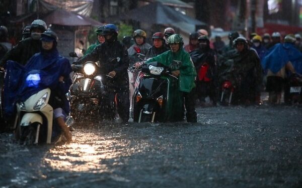 Chiều nay TP.HCM có mưa lớn hiếm gặp như hôm qua?