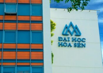 Nguyễn Hoàng Group muốn bán Đại học Hoa Sen và Hồng Bàng