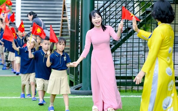 Đề xuất xếp lương nhà giáo cao nhất trong hệ thống lương hành chính sự nghiệp