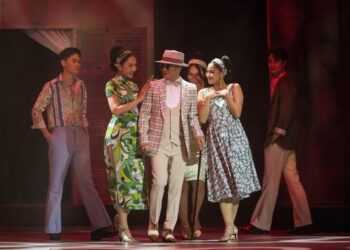 Đàm Vĩnh Hưng hòa giọng với hơn 4000 khán giả Hà Nội