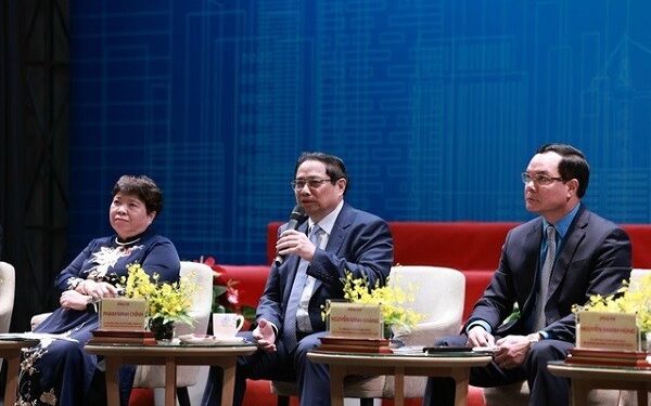 Năng suất lao động doanh nghiệp Việt Nam chỉ bằng 30% Singapore