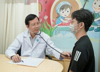 Trẻ nam có cần tiêm ngừa HPV?