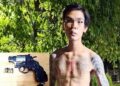 Thanh niên mang súng ngắn cùng 6 viên đạn để phòng thân