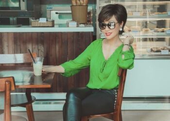 Nữ danh ca nóng bỏng, quyến rũ một thời, hiện sống hạnh phúc bên chồng kém 13 tuổi