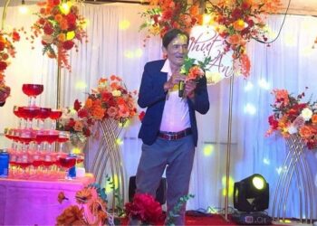 Thương Tín nhận show cát-xê 30 triệu đồng ở Đà Nẵng, được trả thêm 1 khoản đặc biệt