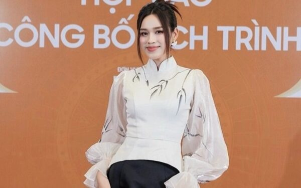 Hoa hậu Đỗ Thị Hà phản hồi thông tin kết hôn