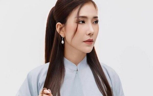 Hoàng Y Nhung trình làng ca khúc về Đức Phật, đánh dấu chặng đường 1 năm tu tập