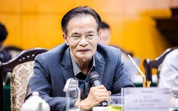 Tiến sĩ Lê Xuân Nghĩa: Người Việt Nam mạnh về mua xổ số, đầu tư dựa vào may mắn, chứ không đầu tư bằng tri thức