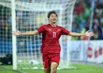 Trò cưng ông Lê Huỳnh Đức được HLV Kim Sang-sik lựa chọn, có gì bất ngờ?