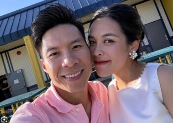 Quốc Nghiệp – ‘O Sen’ Ngọc Mai có đúng chỉ ‘sơ suất’ trước lá cờ 3 sọc?