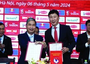 Đội tuyển Việt Nam: Người mới, nỗi lo cũ