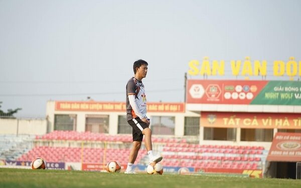 HLV Nguyễn Thành Công: 5 cầu thủ sử dụng chất cấm là bài học đắt giá