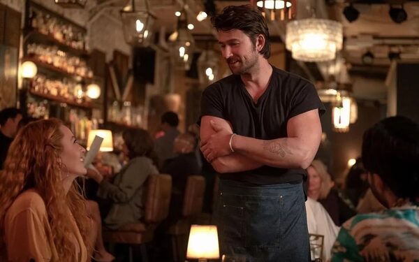 ‘It Ends With Us’: siêu phẩm chuyển thể từ tiểu thuyết ‘gây sốt’ về tình yêu đầy cảm xúc