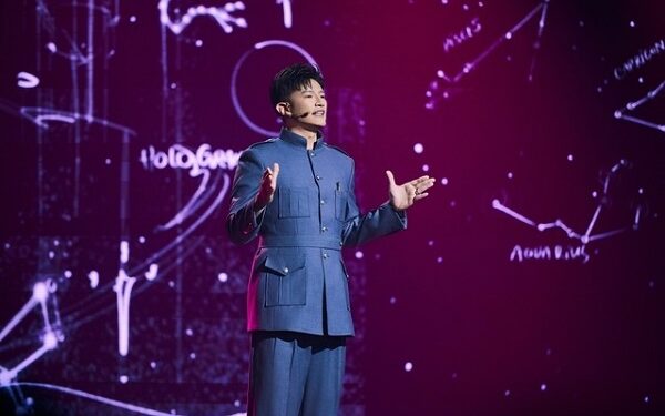 Dược sĩ Tiến ‘chi đậm’ cho Miss Universe Việt Nam