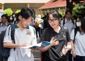Thi đánh giá năng lực: Thí sinh ‘choáng’ trước câu hỏi, ‘Việt Nam có bao nhiêu đảo?’