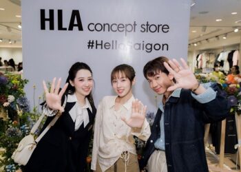 Hãng thời trang của Running Man phiên bản Trung khai trương cửa hàng mới tại Vincom Đồng Khởi, loạt KOL cũng phải đến tận nơi ‘săn đồ’