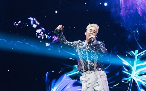 Trung Quân thể hiện phong độ đỉnh cao tại Live concert 1689