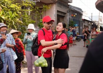 Hứa Minh Đạt: ‘Lâm Vỹ Dạ đi chợ 1 buổi nhưng ăn đến 3 buổi’