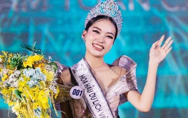 Nhan sắc nữ sinh 19 tuổi đăng quang Hoa hậu Du lịch Việt Nam toàn cầu