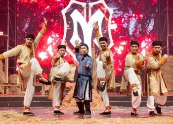 Trương Thế Vinh tiết lộ câu chuyện phía sau màn trình diễn ‘Dạ cổ hoài lang’ gây sốt mạng xã hội