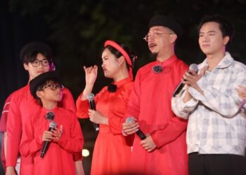 Lâm Vỹ Dạ: ‘Tôi và anh Hứa Minh Đạt hoán đổi vị trí trong gia đình’