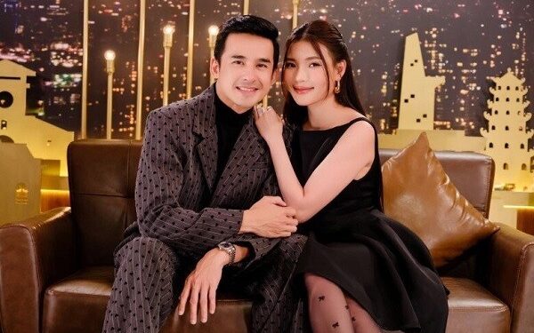 Thúy Diễm say xỉn, chủ động tỏ tình với Lương Thế Thành, nghẹn ngào kể chuyện mẹ có gia đình mới ở nước ngoài