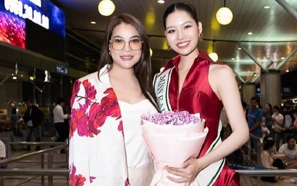 Trương Ngọc Ánh tiễn Cao Ngọc Bích sang Philippines thi Hoa hậu Trái đất