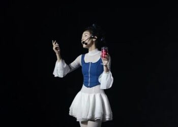 Hậu Hoàng và giọng hát đã thành ‘tuổi thơ’ của nhiều người trở lại Chị Đẹp Đạp Gió 2024