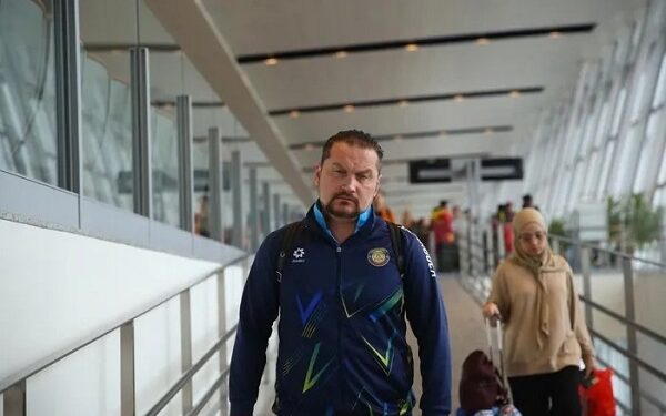 Đại diện V-League sang Indonesia đá trận đầu tiên năm Ất Tỵ