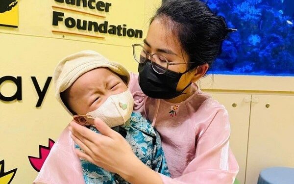 Mẹ bé Bắp giải trình chuyện ‘ứng trước’ 1,5 tỷ đồng đóng viện phí cho con