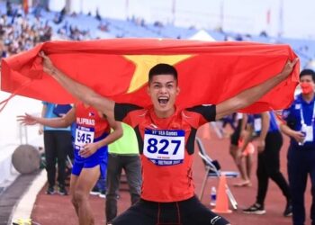 Kỷ lục gia nhảy xa Nguyễn Tiến Trọng và nghề tay trái… hái ra tiền