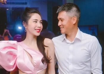 Thủy Tiên – Công Vinh hiếm hoi lộ diện cùng nhau sau tin đồn ly hôn