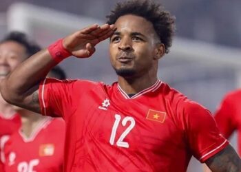 Nguyễn Xuân Son: Từ cậu bé khu ổ chuột đến triệu phú tuổi 27