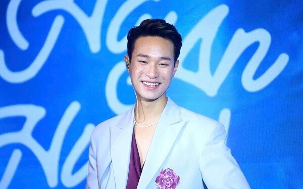 Quán quân Vietnam idol Hà An Huy: ‘Danh hiệu với tôi chỉ như một món quà của khán giả’
