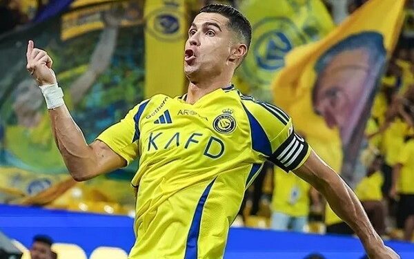 Ronaldo: ‘Tôi giỏi nhất lịch sử, chấm hết’