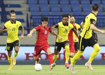 Đối thủ lớn nhất của tuyển Việt Nam mang cả đội hình sao nhập tịch đá vòng loại châu Á